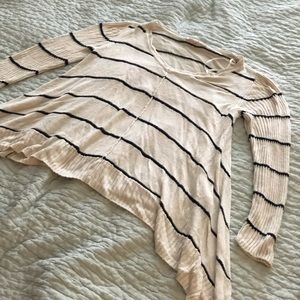 Soft thin v-neck sweater